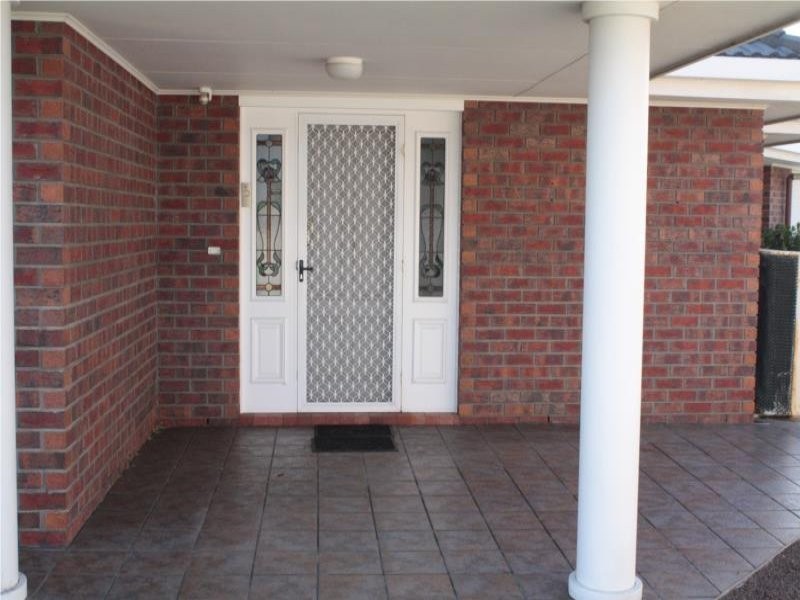 141 Sea Parade, Port Macdonnell SA 5291