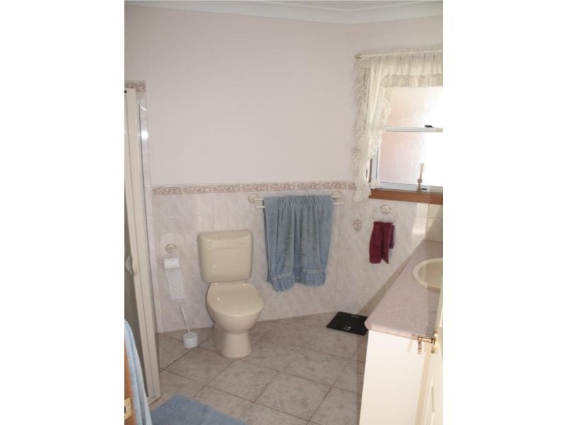 141 Sea Parade, Port Macdonnell SA 5291