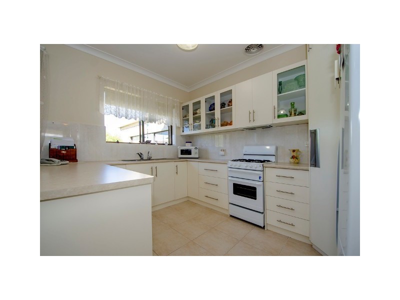 97 Meylin Street, Port Macdonnell SA 5291