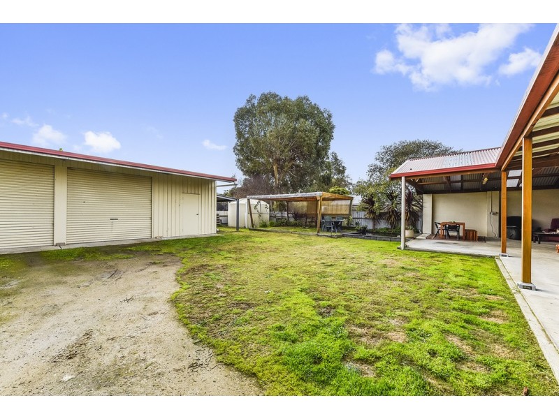 4 Watts Avenue, Millicent SA 5280