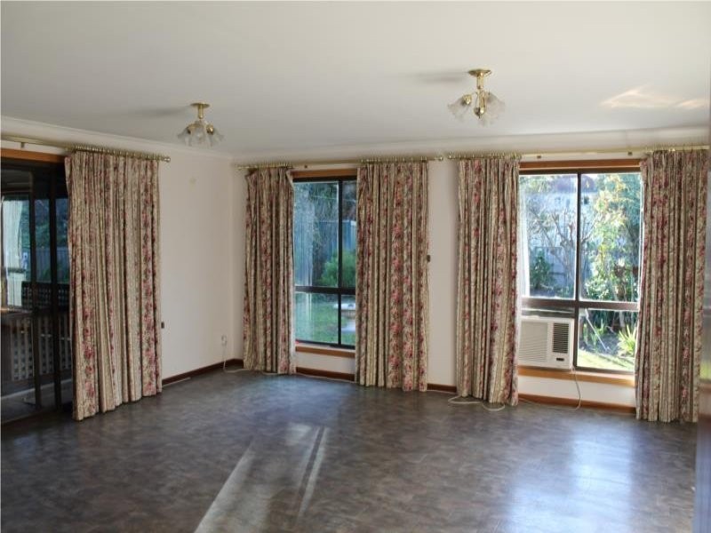 17 Campbell Street, Millicent SA 5280