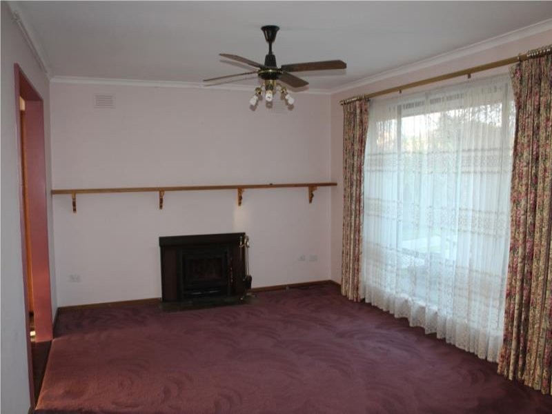 17 Campbell Street, Millicent SA 5280