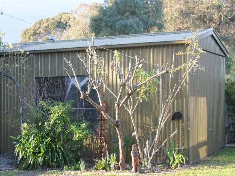 17 Campbell Street, Millicent SA 5280