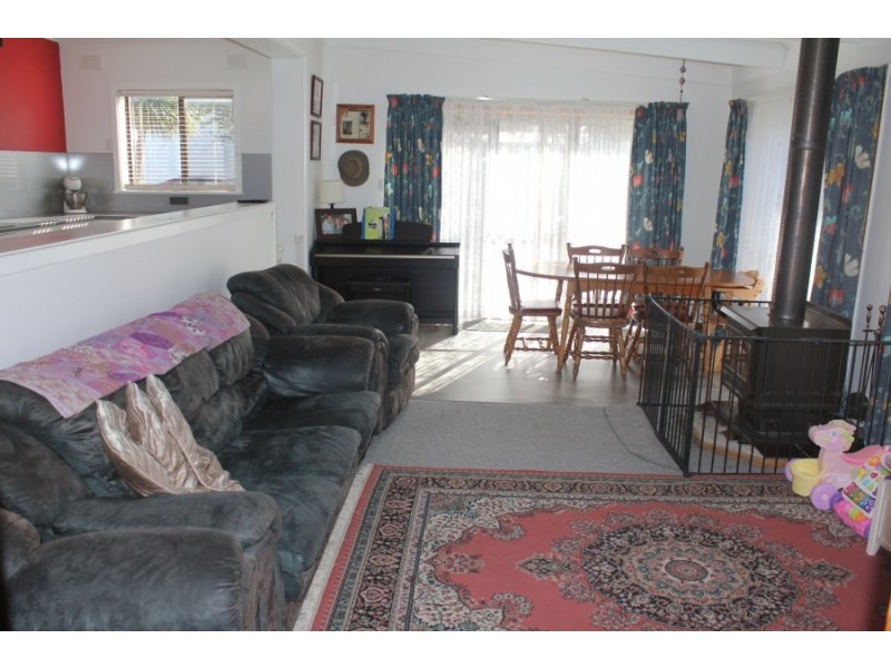 15 Millhouse Street, Millicent SA 5280