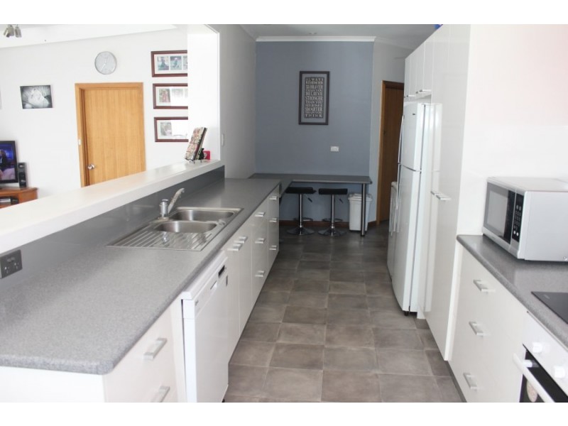 15 Millhouse Street, Millicent SA 5280