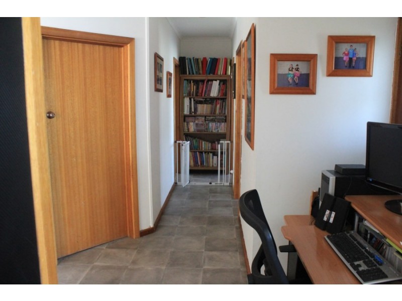 15 Millhouse Street, Millicent SA 5280