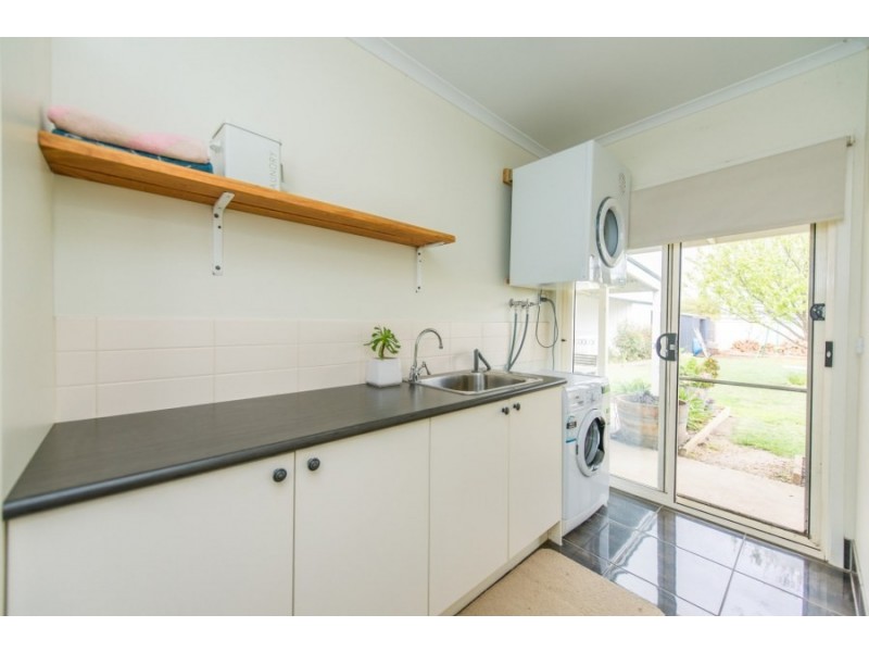 20B Clarke Street, Penola SA 5277