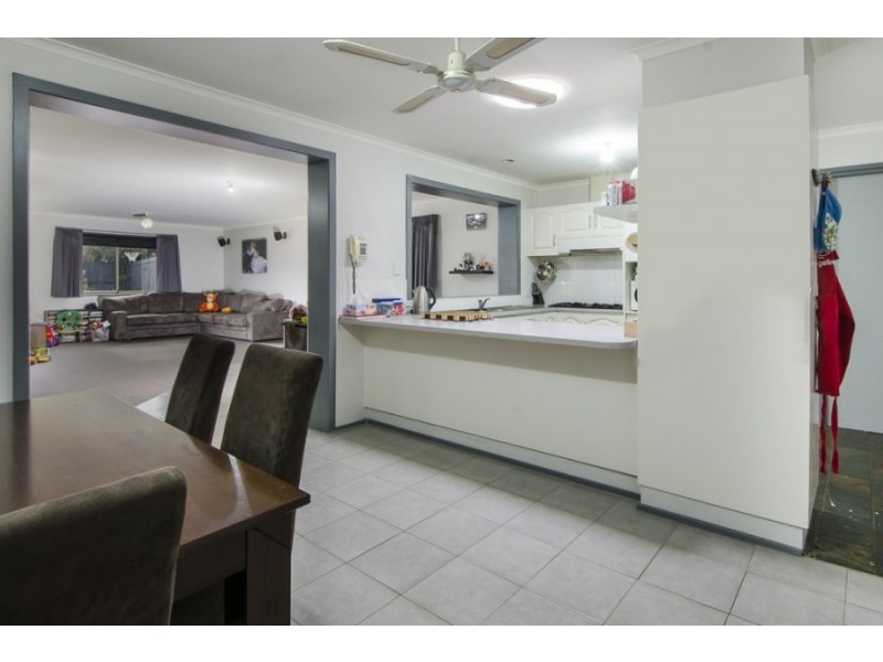 27 Carmel Drive, Mount Gambier SA 5290