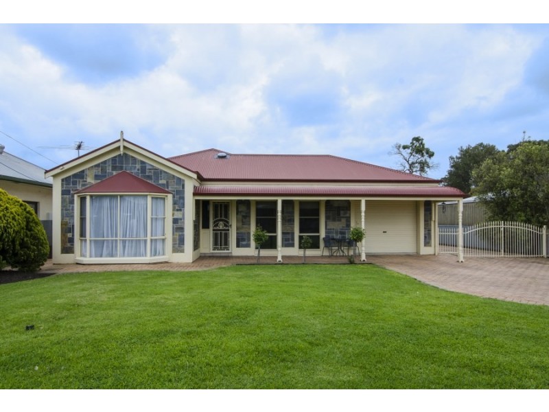 8 Stratford Street, Millicent SA 5280