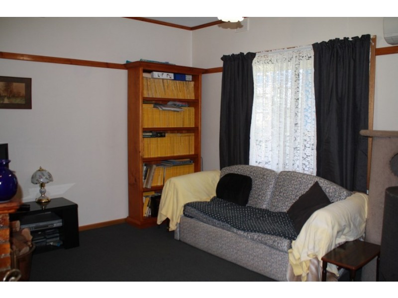 6 Whitehead Street, Millicent SA 5280