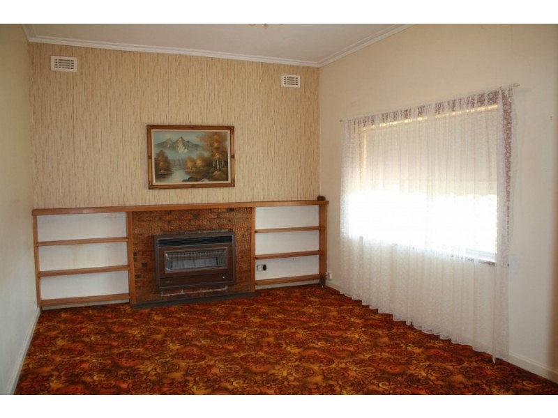 15 Seebohm Street, Tantanoola SA 5280