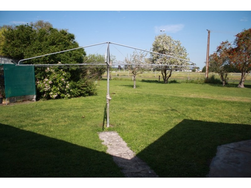 15 Seebohm Street, Tantanoola SA 5280