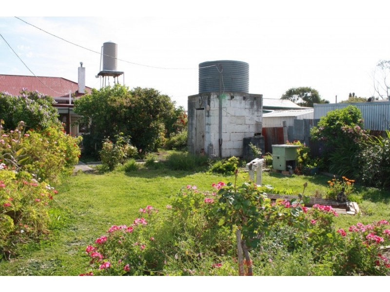 15 Seebohm Street, Tantanoola SA 5280