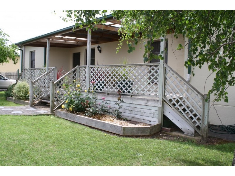 21 Ramsay Street, Millicent SA 5280