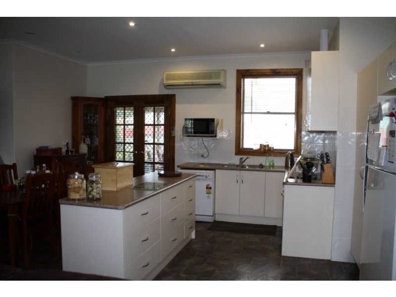 21 Ramsay Street, Millicent SA 5280