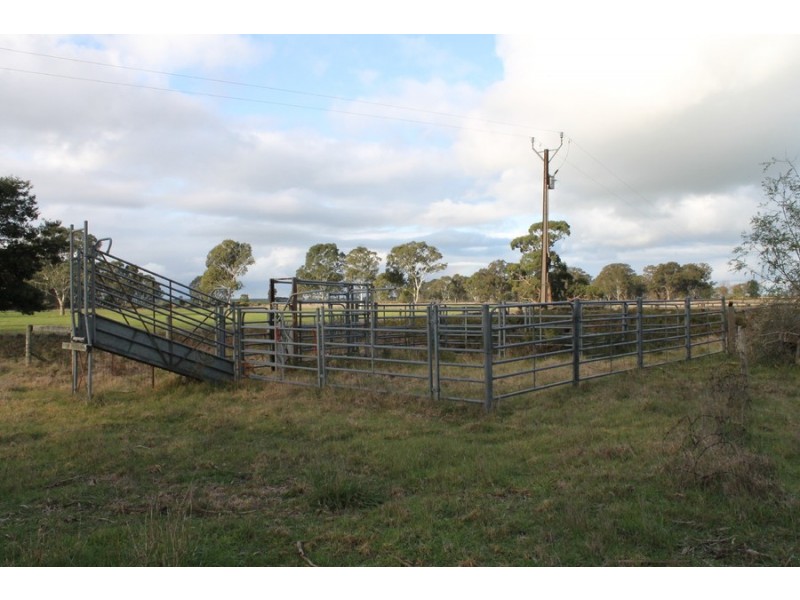 Mulligan Road, Maaoupe SA 5277