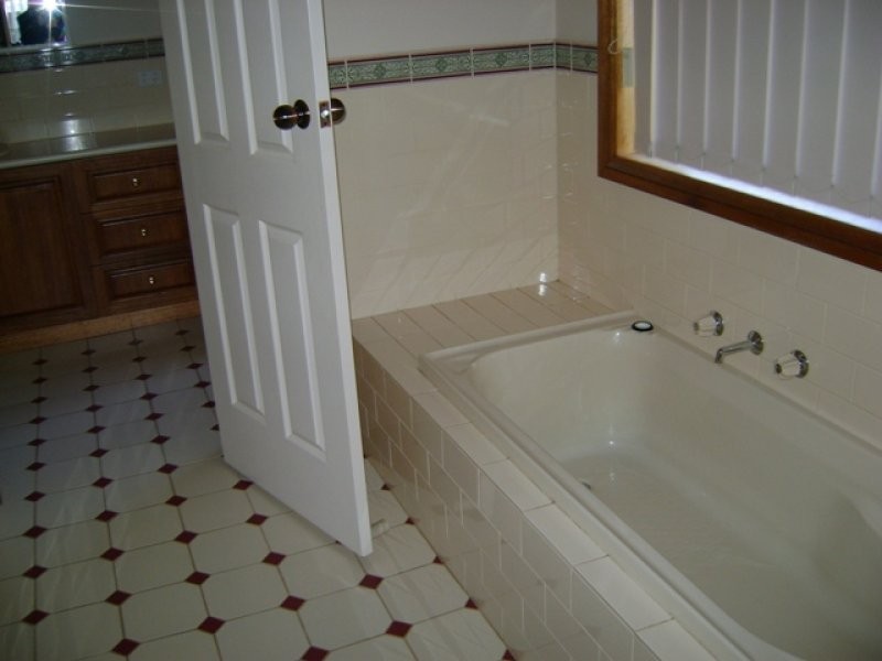 6 Heathfield Way, Mount Gambier SA 5290