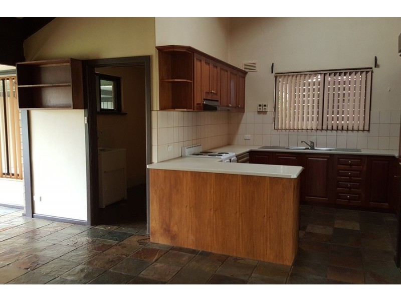 8 Hutchesson Street, Millicent SA 5280