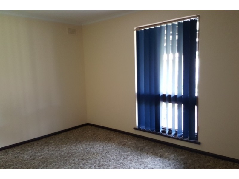 8 Hutchesson Street, Millicent SA 5280