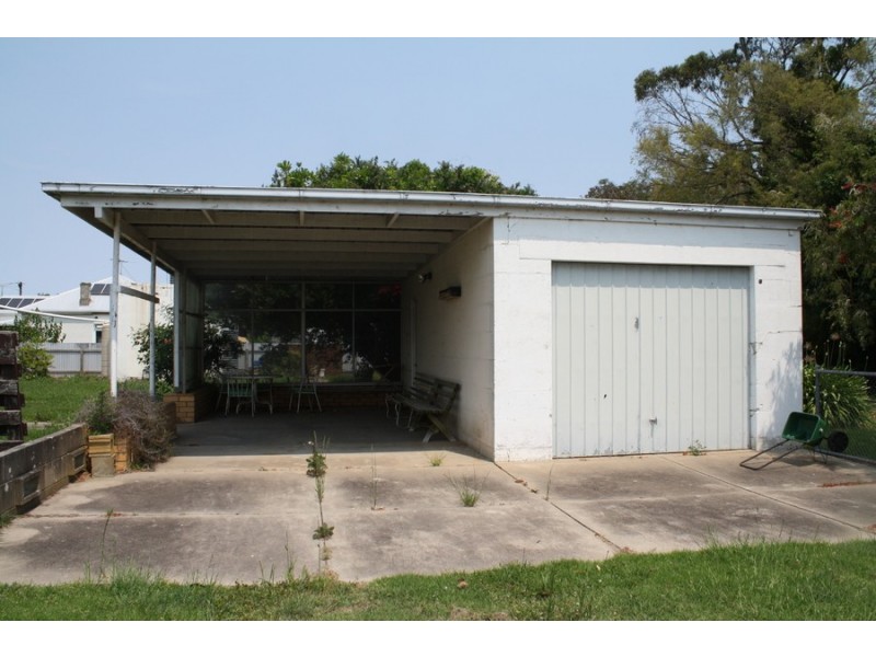 8 Randall Street, Tantanoola SA 5280