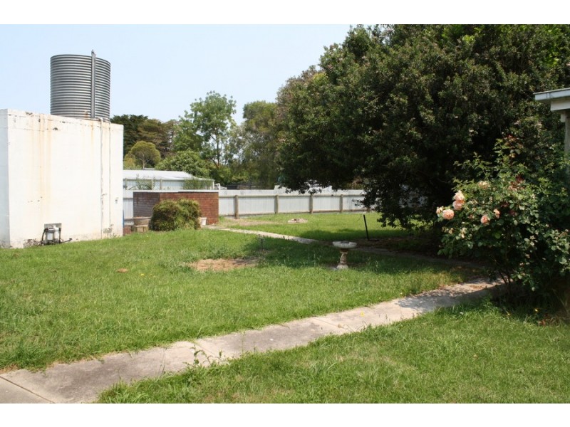 8 Randall Street, Tantanoola SA 5280