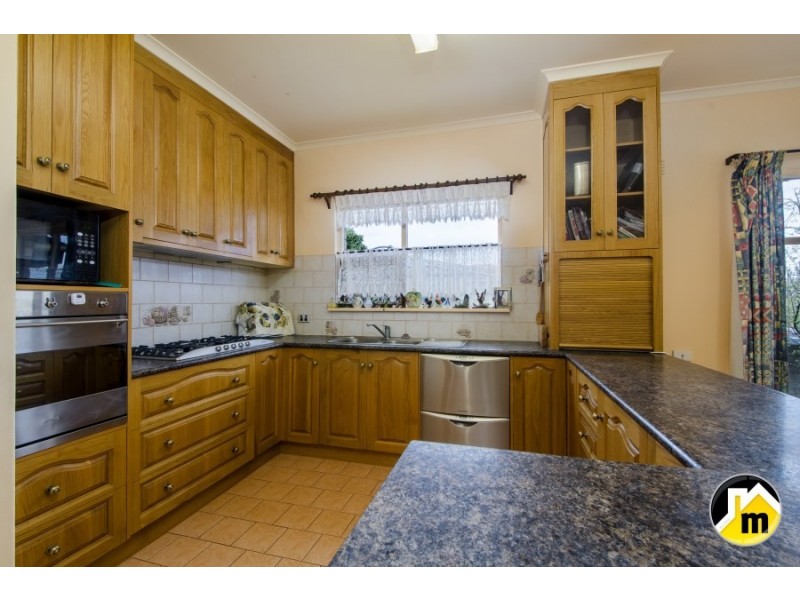 12 Hakea Street, Mount Gambier SA 5290