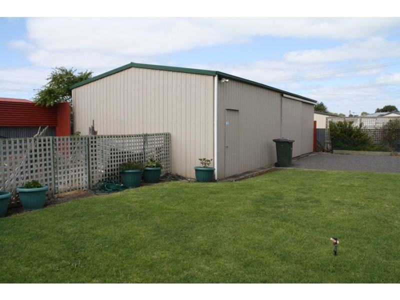 21 Ramsay Street, Millicent SA 5280