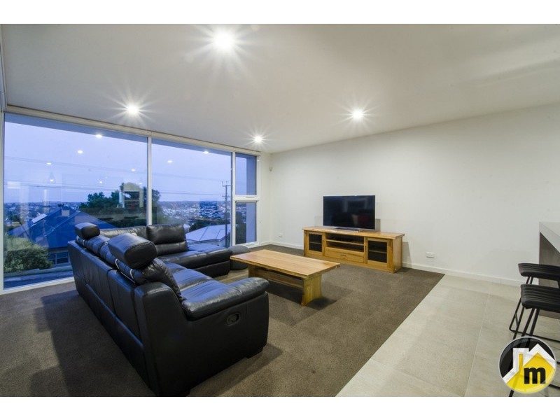 37 Lake Terrace West, Mount Gambier SA 5290