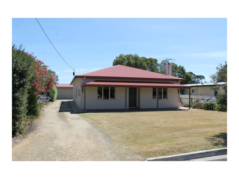 4 Watts Avenue, Millicent SA 5280