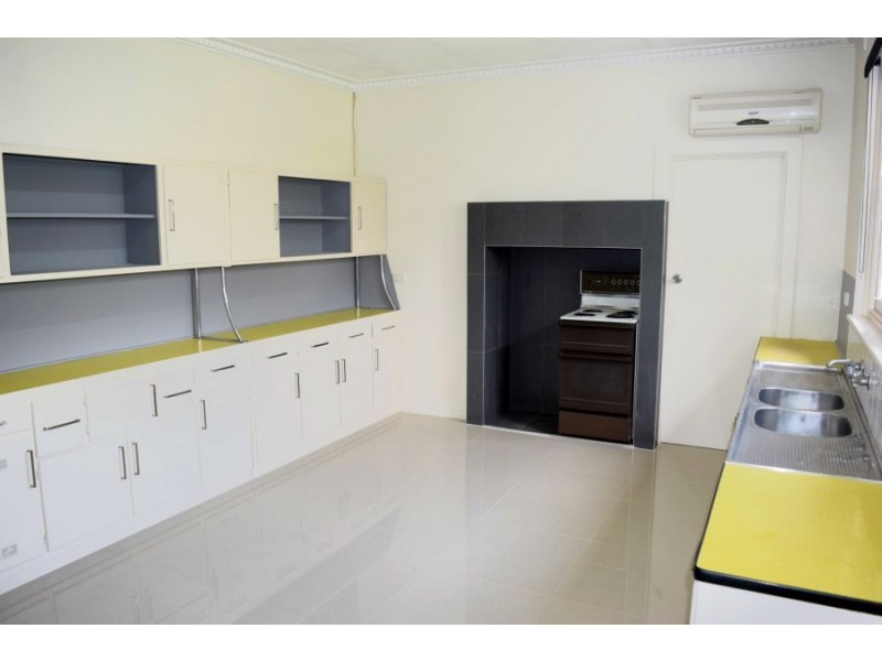 4 Daniel Street, Mount Gambier SA 5290