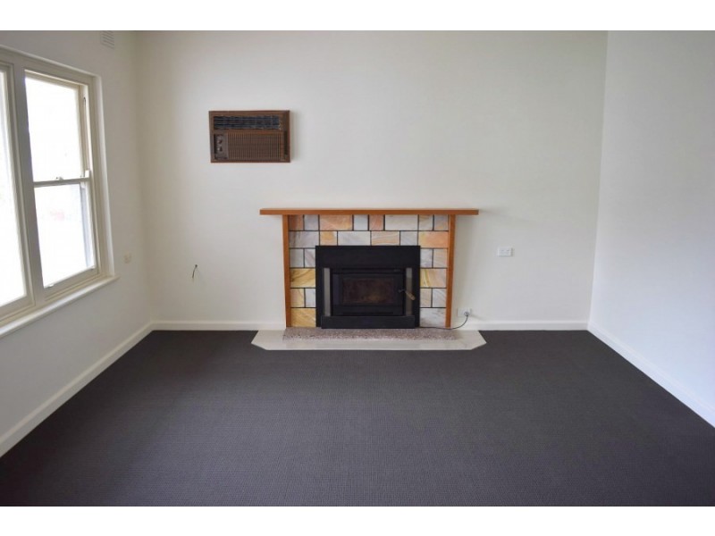 4 Daniel Street, Mount Gambier SA 5290