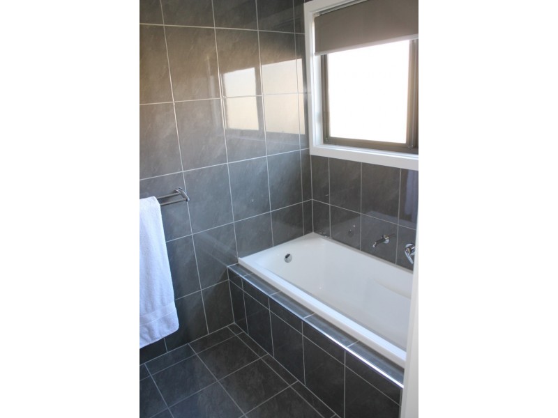 4A Tenth Street, Millicent SA 5280