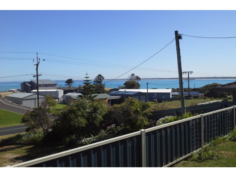 17 Cape Buffon Drive, Southend SA 5280