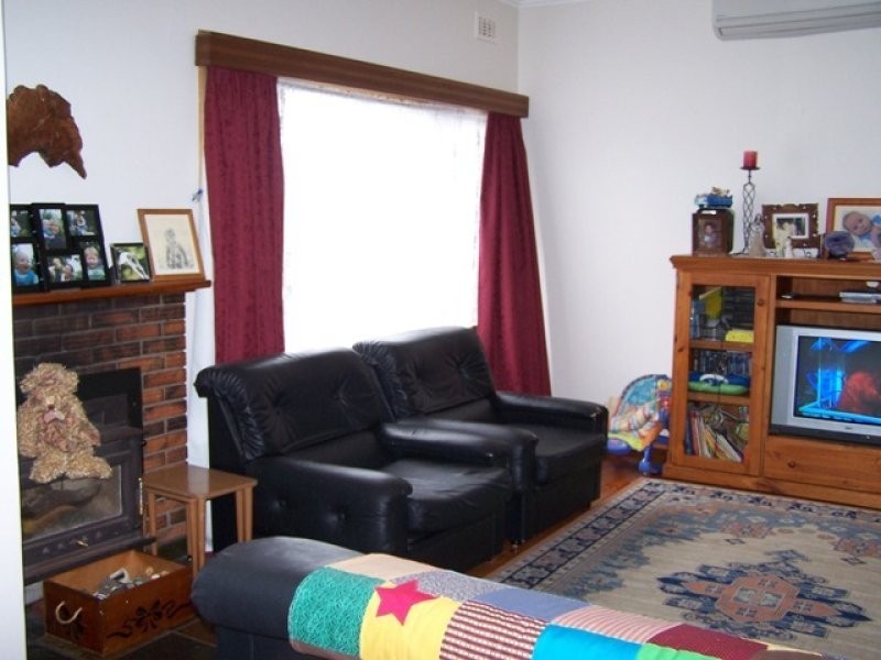 15 Olive Street, Millicent SA 5280