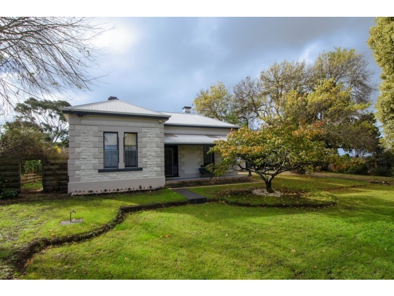 4 Queens Avenue, Mount Gambier SA 5290