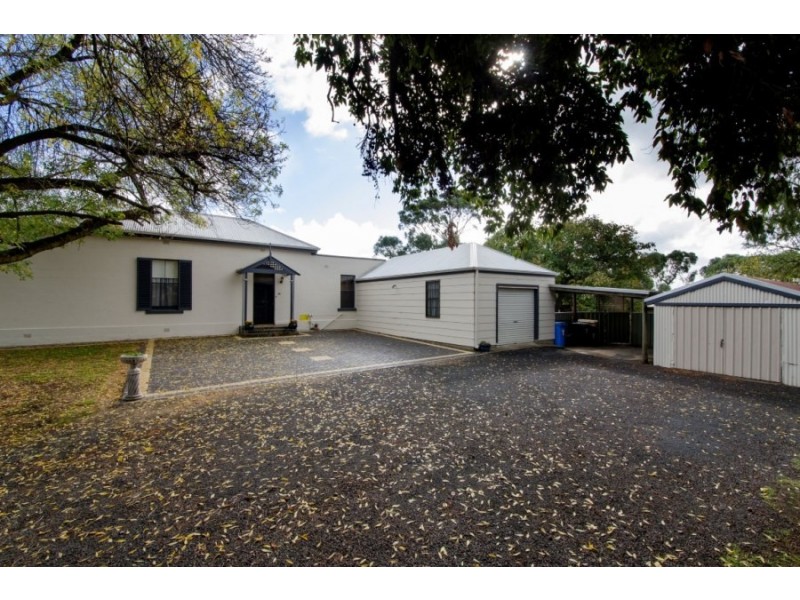 4 Queens Avenue, Mount Gambier SA 5290