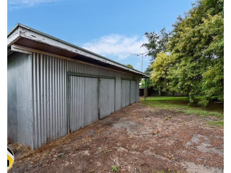 8 Holloway Crescent, Mount Gambier SA 5290