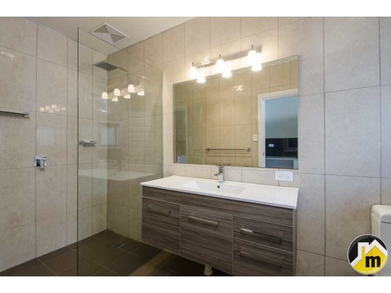 27 Derrington Street, Mount Gambier SA 5290