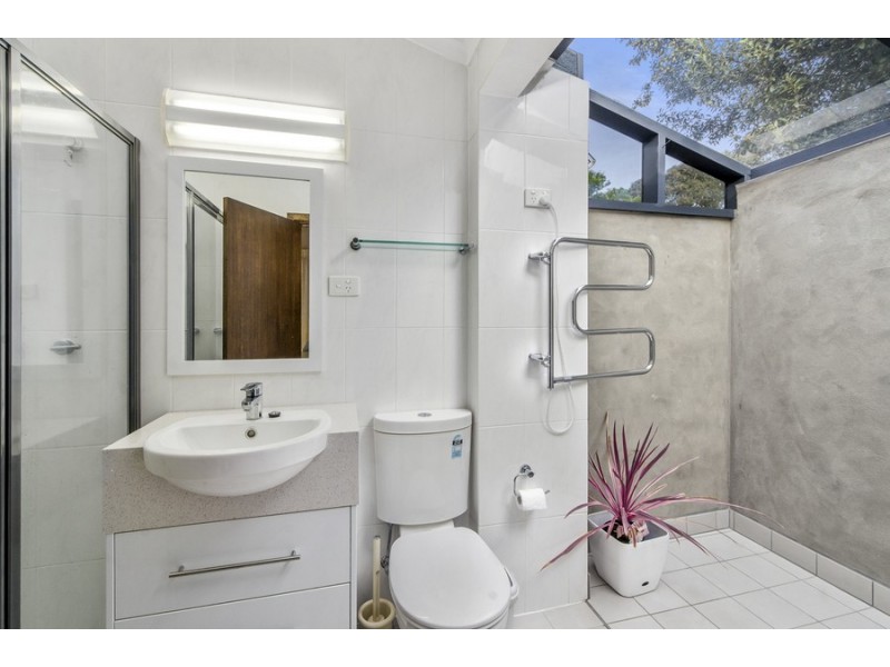 10 Vivienne Avenue, Mount Gambier SA 5290