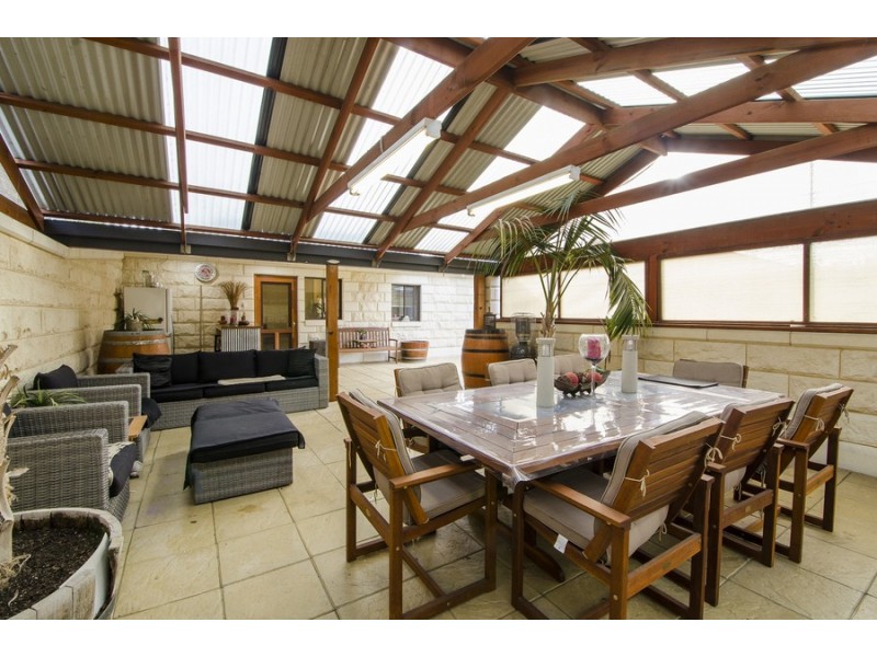 169 Mount Gambier Road, Millicent SA 5280