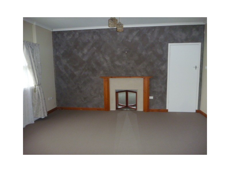2 Mowbray Street, Millicent SA 5280