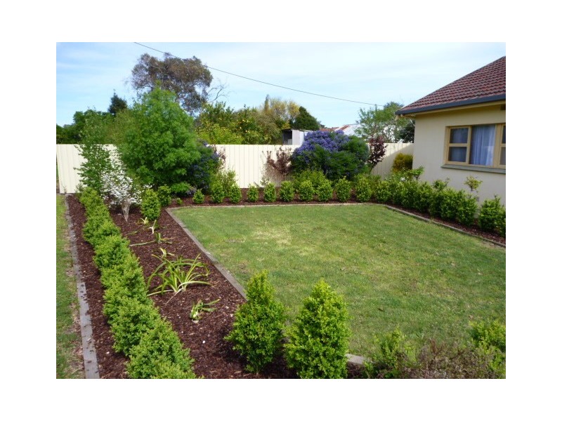 2 Mowbray Street, Millicent SA 5280