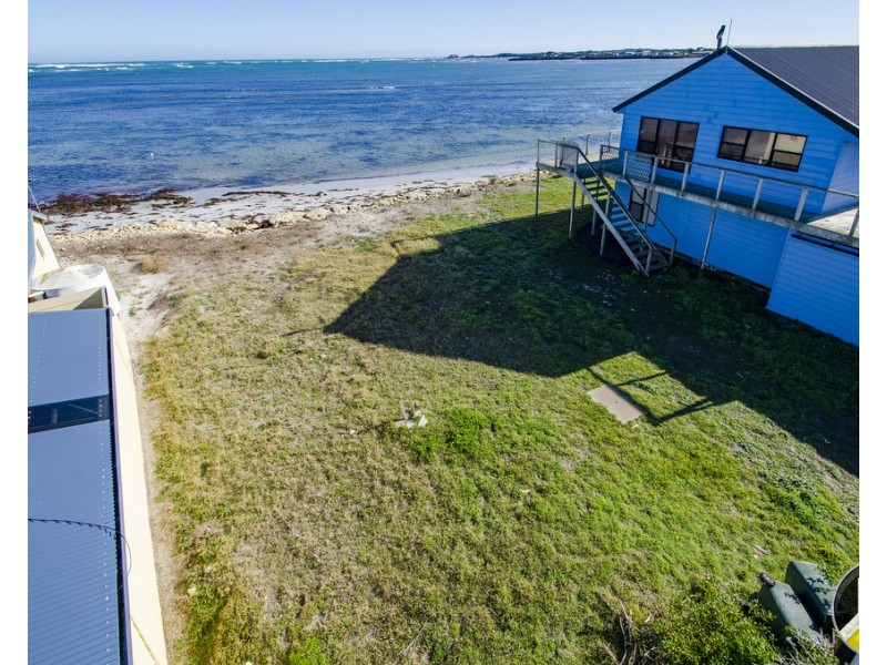 36 Newton Road, Pelican Point SA 5291