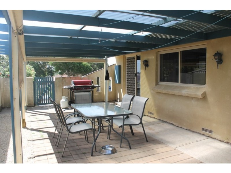 6 Campbell Street, Millicent SA 5280