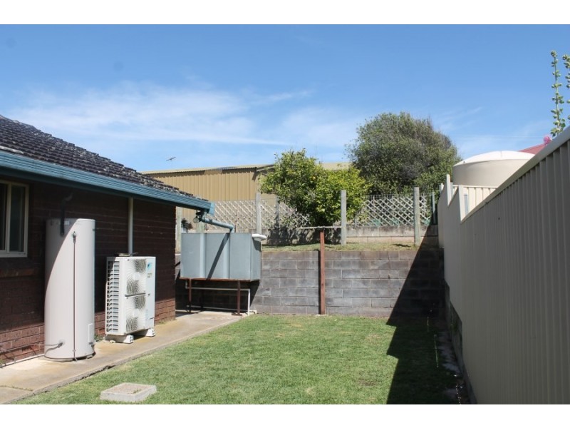 6 Campbell Street, Millicent SA 5280