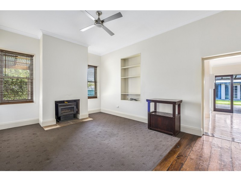 4 Chant Street, Tantanoola SA 5280
