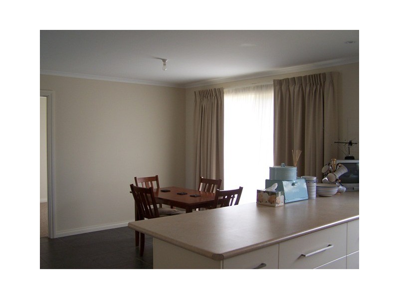 32 Ridge Terrace, Millicent SA 5280