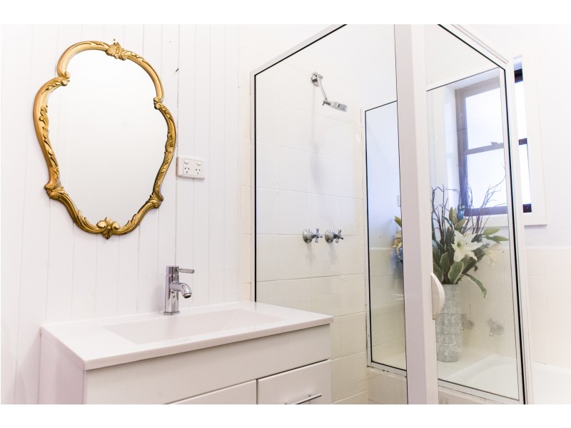 12 North Terrace, Tantanoola SA 5280