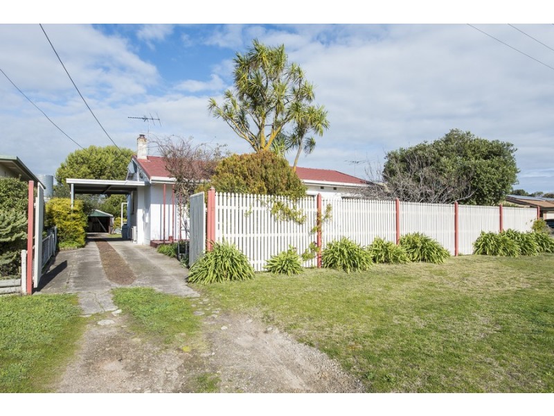 17 Plunkett Terrace, Millicent SA 5280