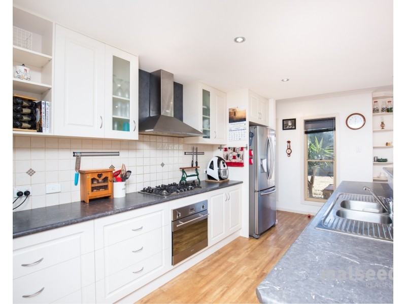 6 Grange Place, Mount Gambier SA 5290